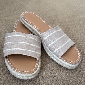 Universal Thread Beige Striped Haddie Espadrille Slides